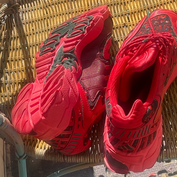 Reebok - Picture 5 of 7